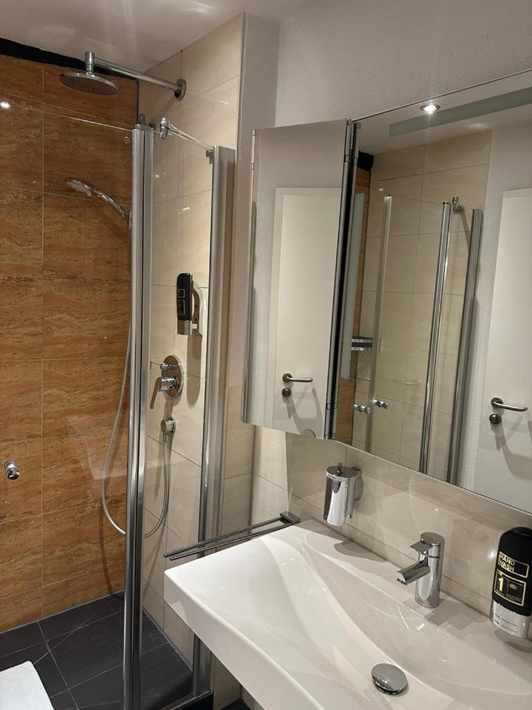 Hotel Zum Goldenen Anker Bamberg Ngoại thất bức ảnh